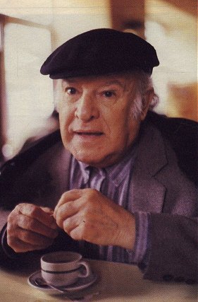 "Amigo/ antes da morte vir/ nasce de vez para a vida."